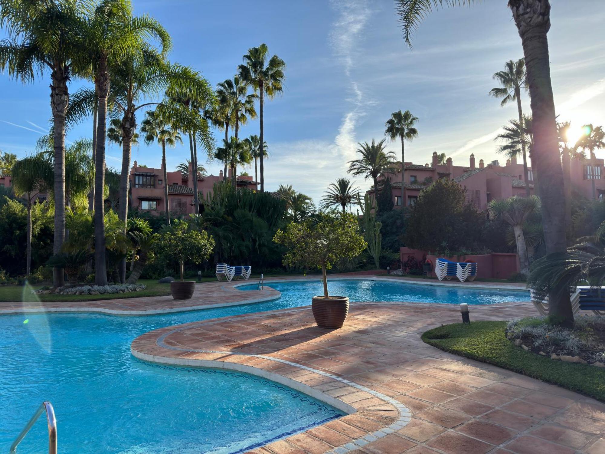 Apartamento Marbella Alicate Beach Exteriör bild