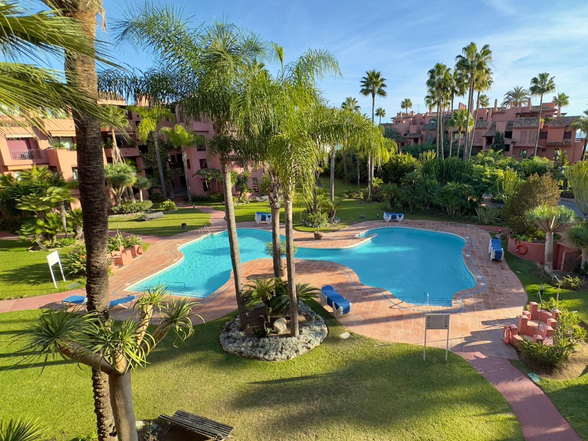 Apartamento Marbella Alicate Beach Exteriör bild