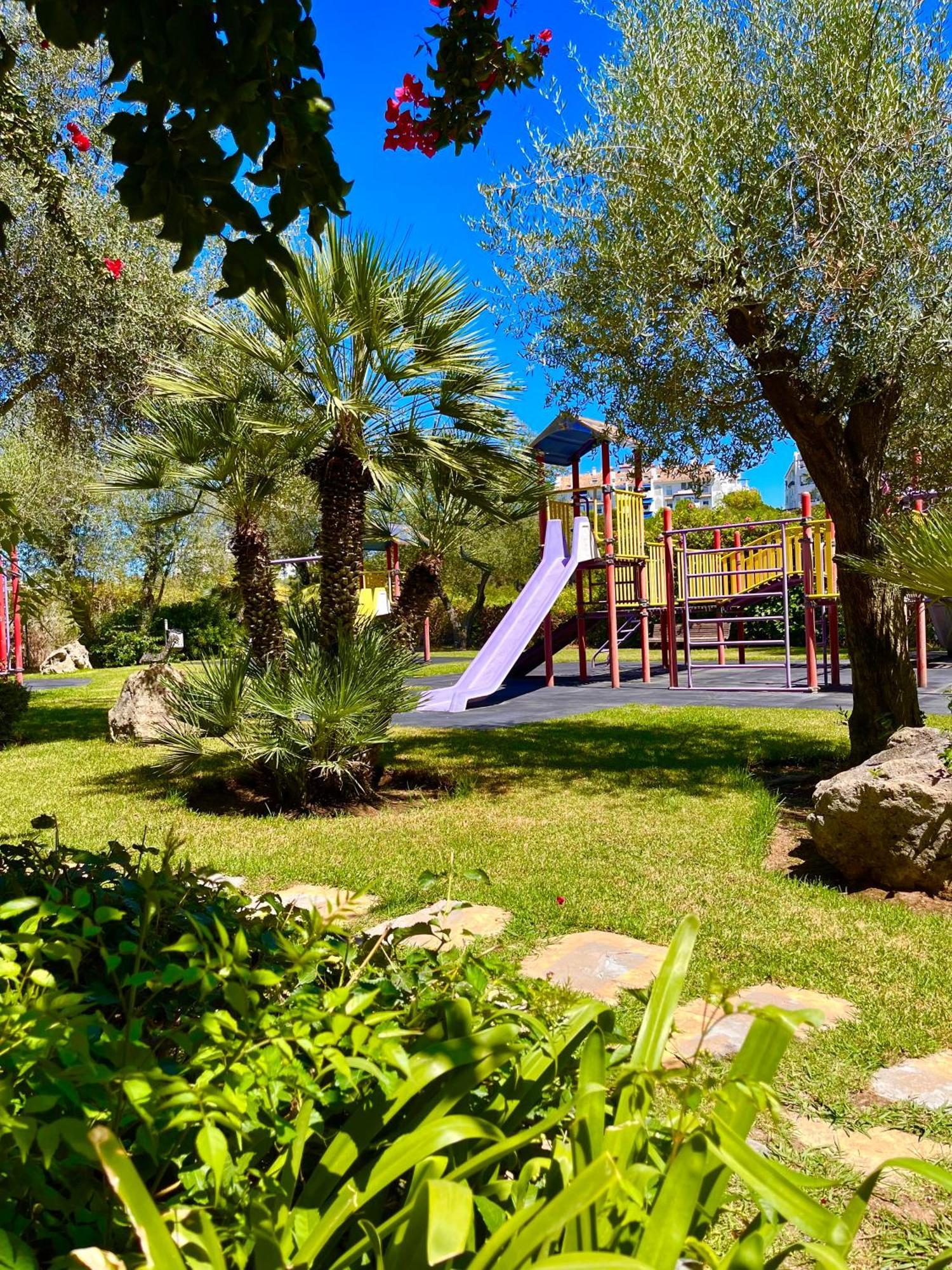 Apartamento Marbella Alicate Beach Exteriör bild