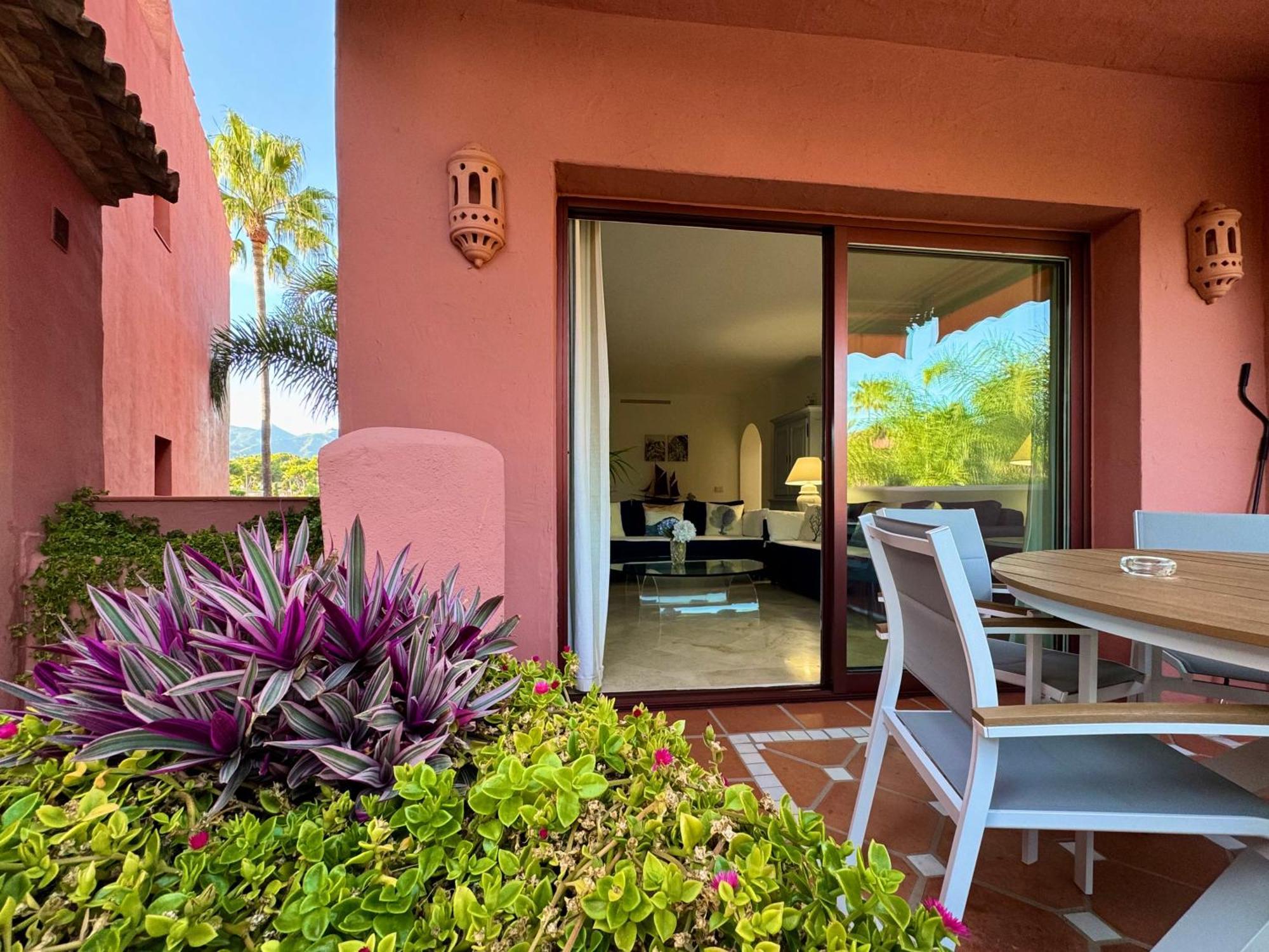 Apartamento Marbella Alicate Beach Exteriör bild