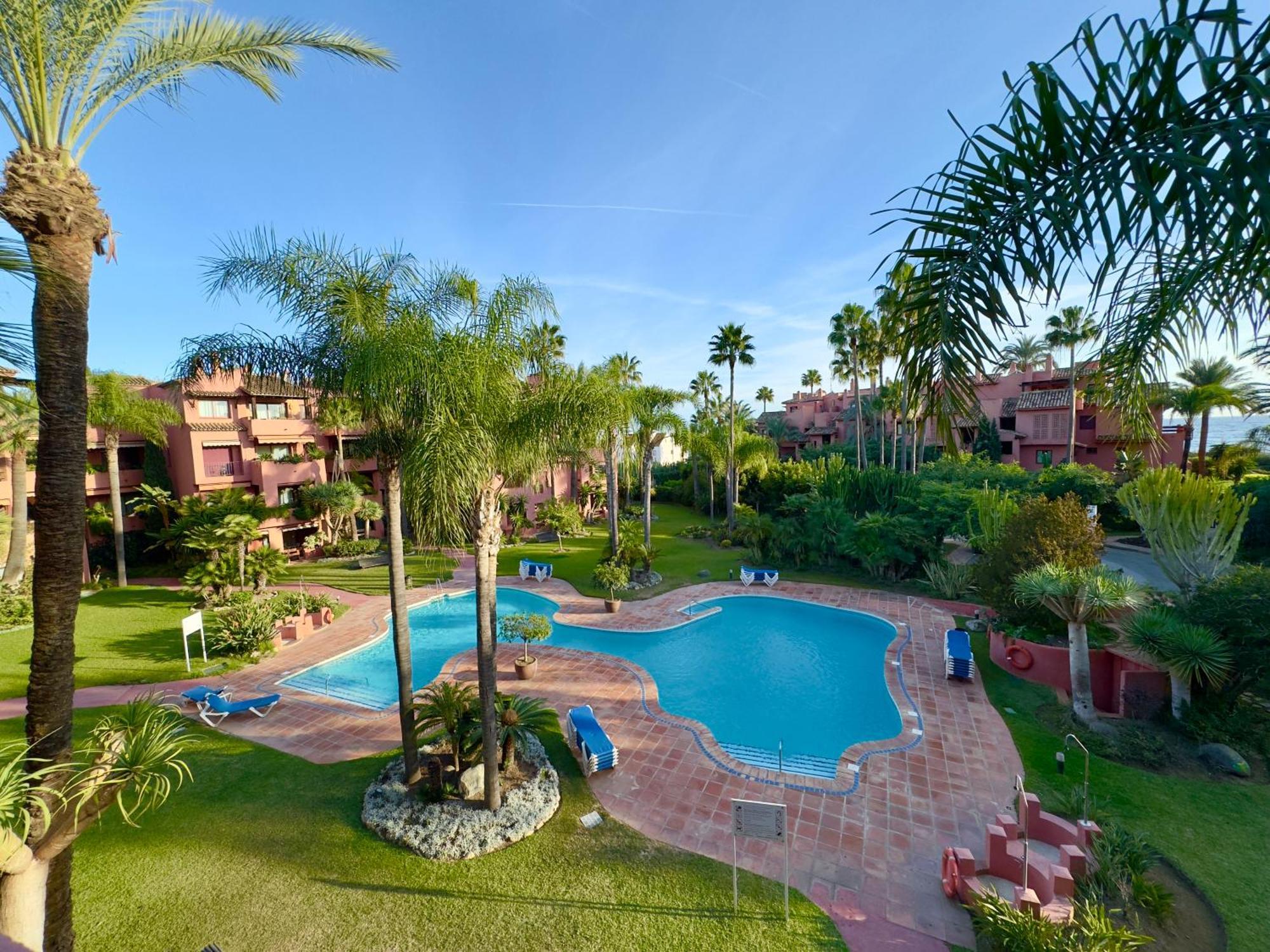 Apartamento Marbella Alicate Beach Exteriör bild